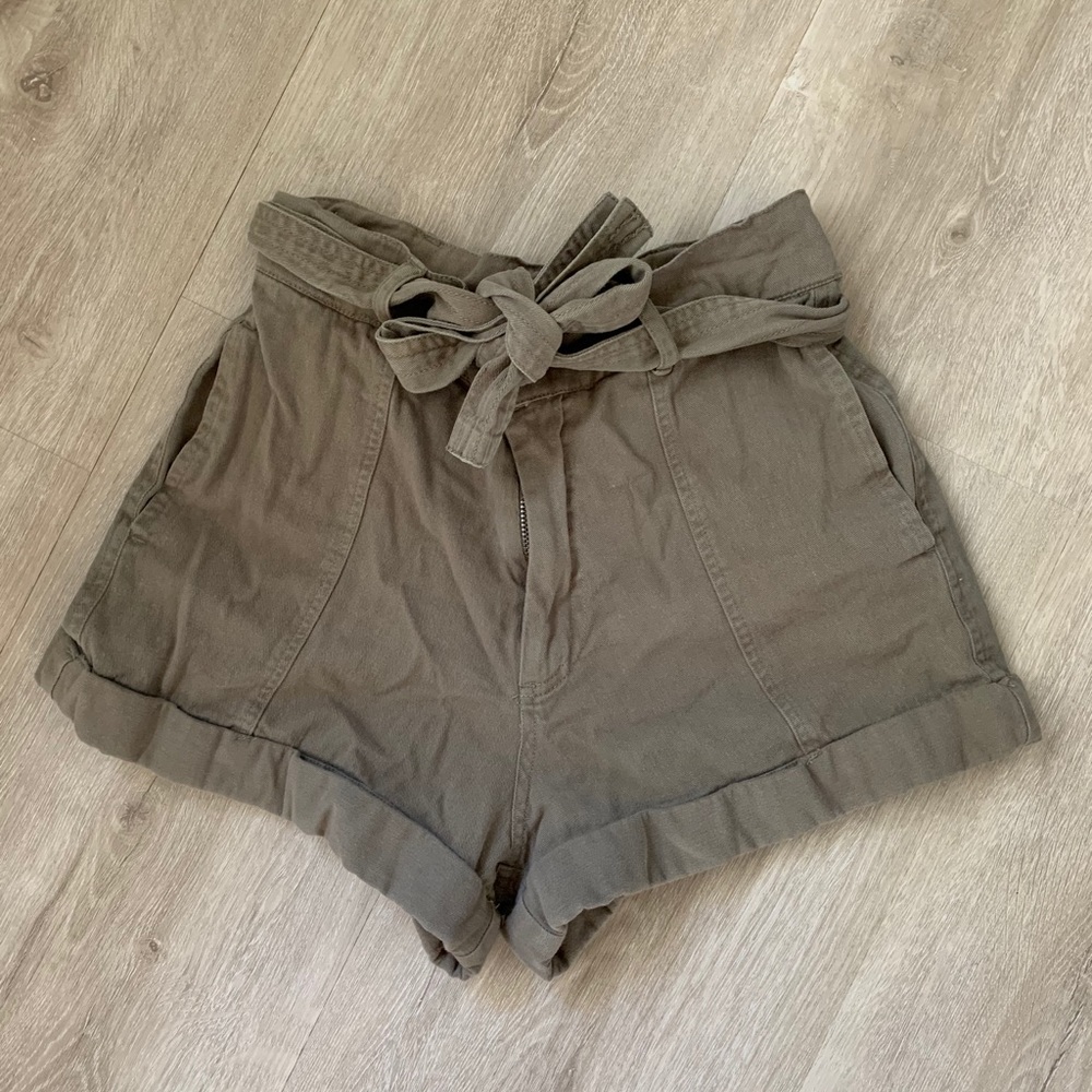 Billabong shorts
